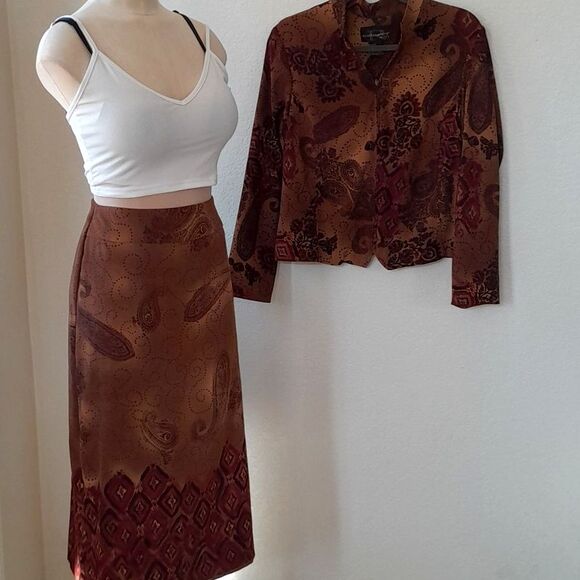 Requirements Petite Vintage Skirt Set - Picture 8 of 16